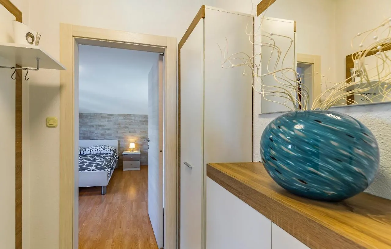 Apartments Denis 2 Medulin Croatia